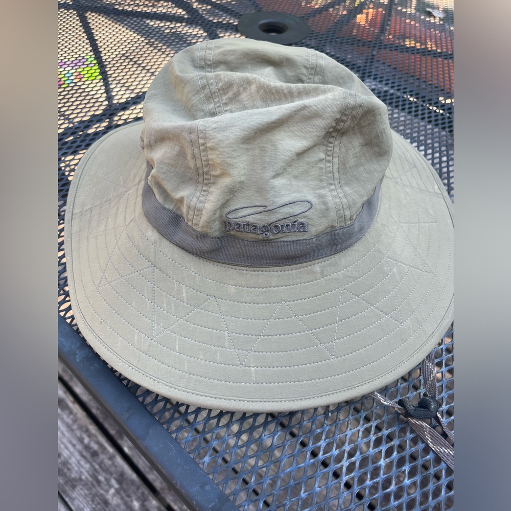 Patagonia boonie hat
